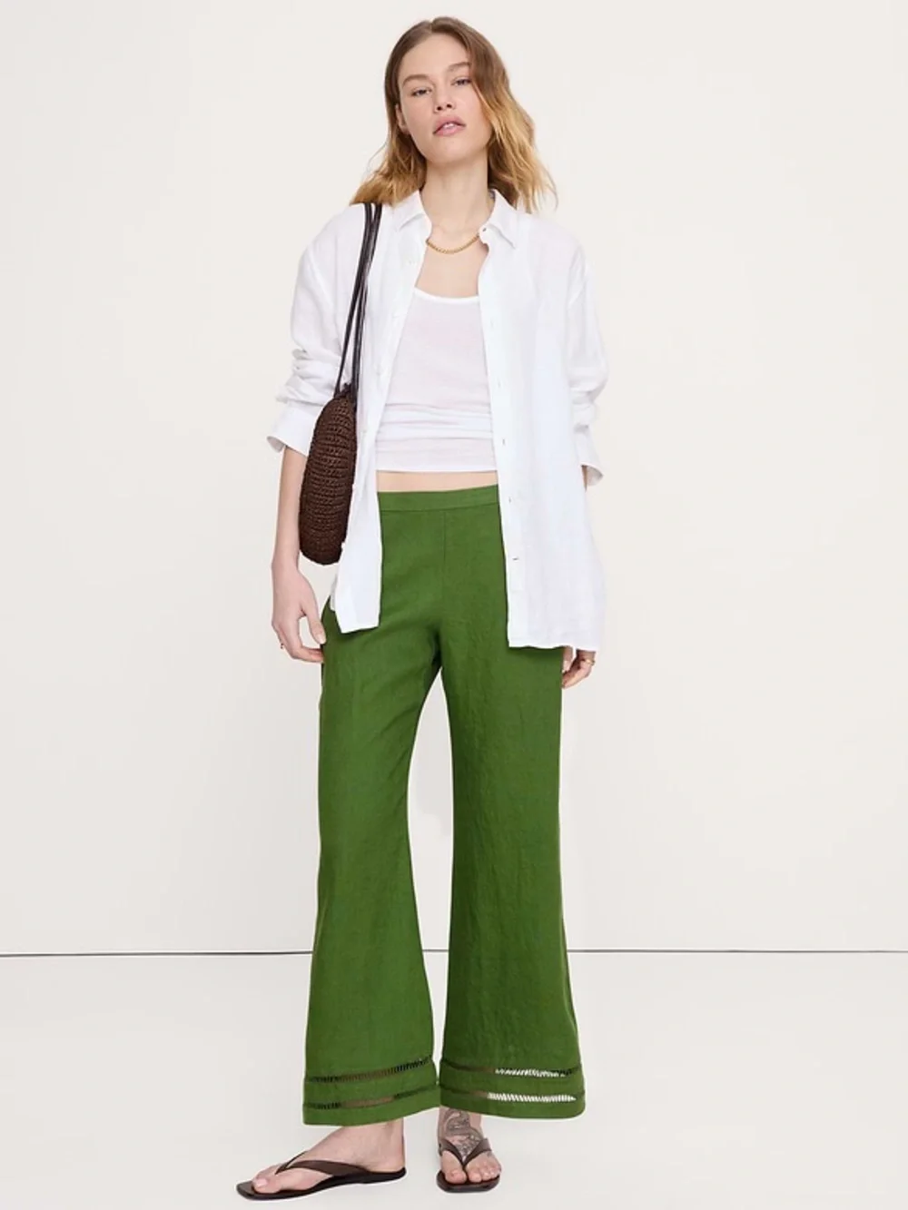 BANANA REPUBLIC MID-RISE KICK-FLARE LINEN ANKLE PANT